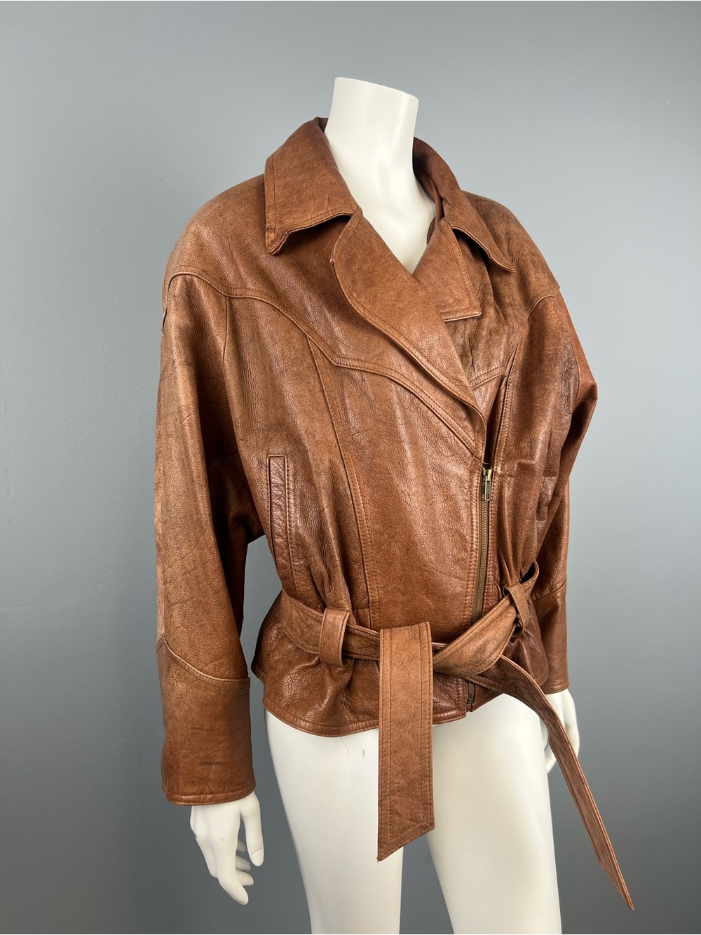 Classic Brown Leather Belted Jacket - Picture 6 of 13